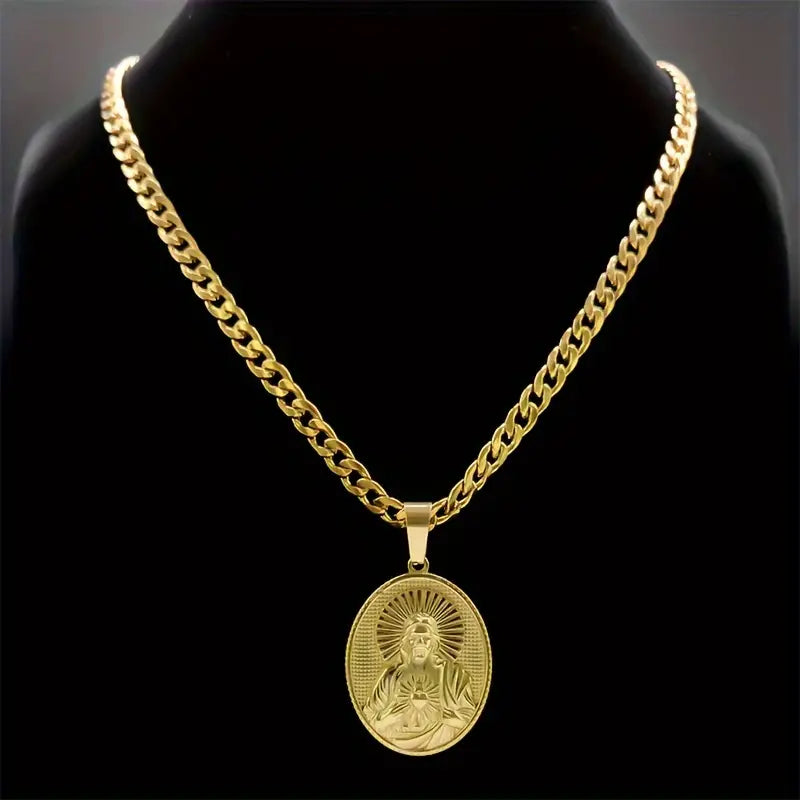 COLLAR SAGRADO CORAZÓN DE JESUS EN ORO LAMINADO 18K